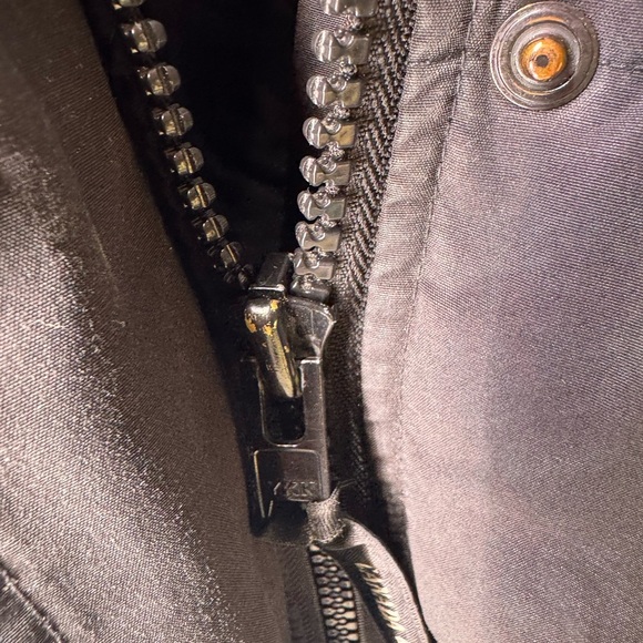 Used women’s Canada Goose Arctic Program coat / jacket Extra Small Tall Petite - Picture 5 of 7